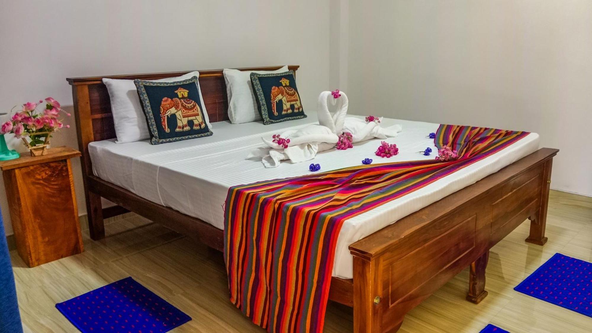 Gimhana Homestay Sigirîya Extérieur photo