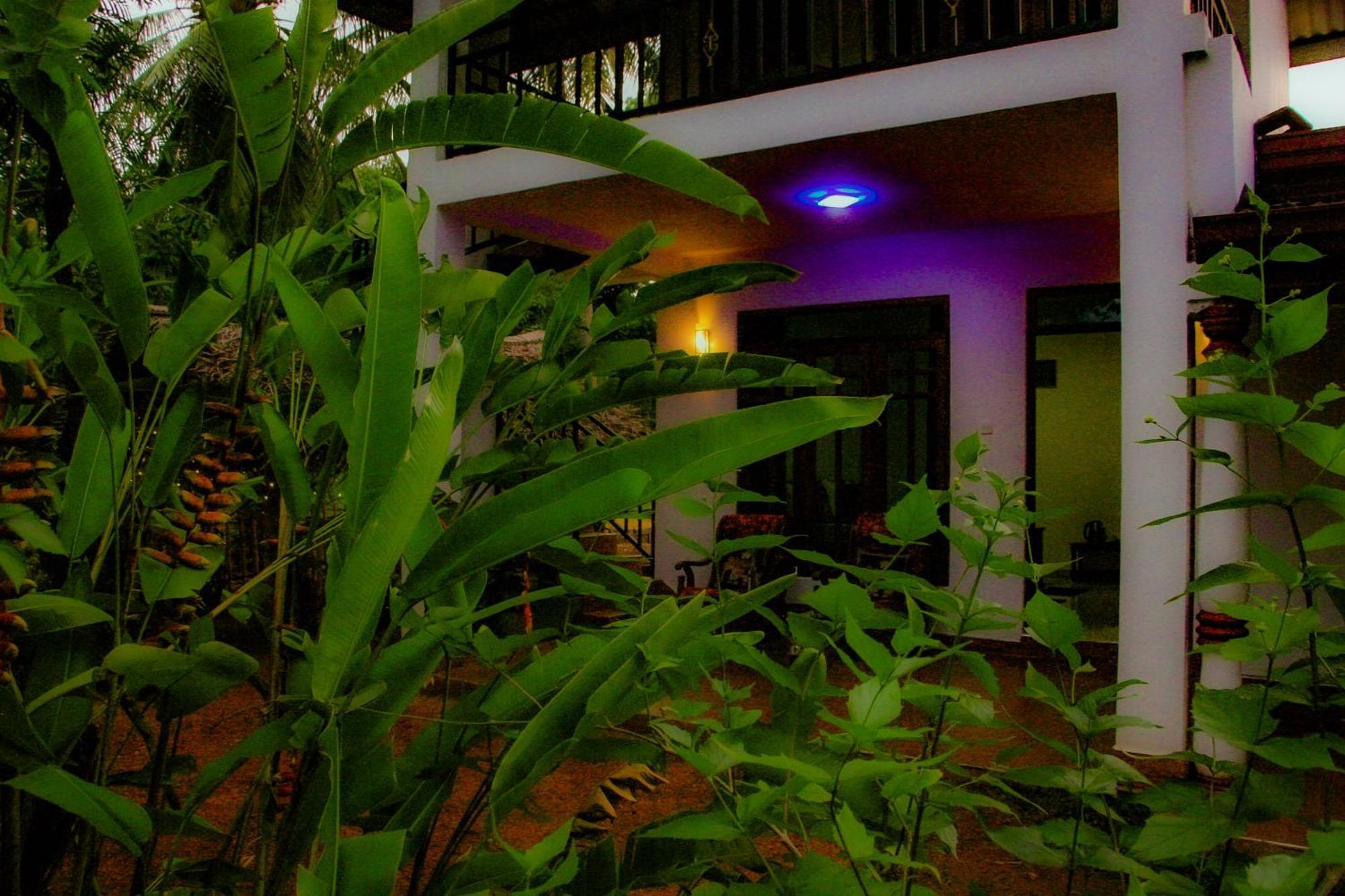 Gimhana Homestay Sigirîya Extérieur photo